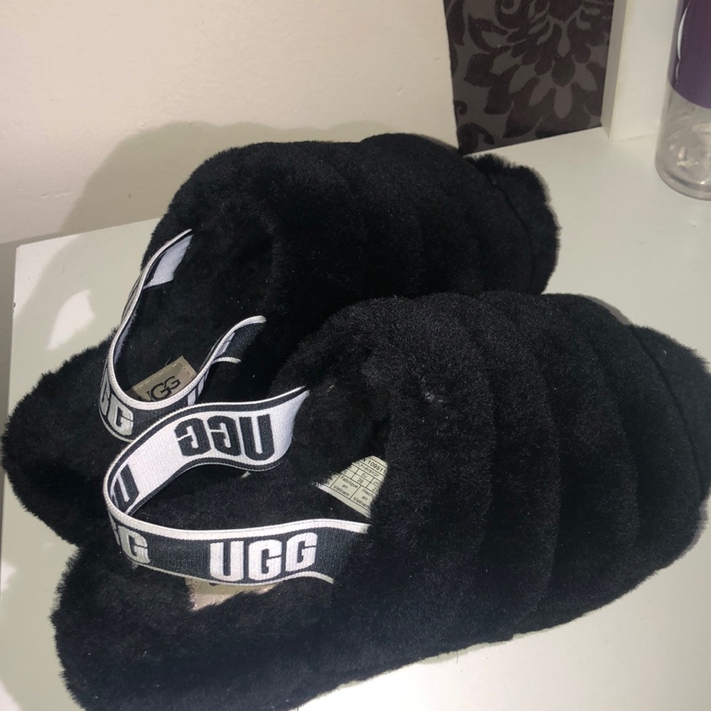 Ugg slides size 8 woman